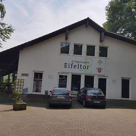 Hotel-Restaurant-Eifeltor Mechernich Ngoại thất bức ảnh